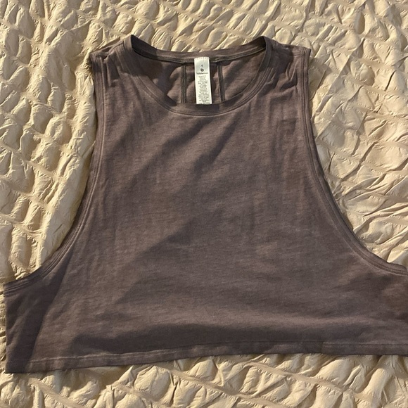 NWOT LuluLemon Athletic Tank 🏃🏻‍♀️ - Picture 1 of 4